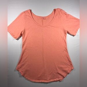 Fresh Produce Coral Pink/Peach V-Neck Tee Shirt Small Made in USA Coastal Casual